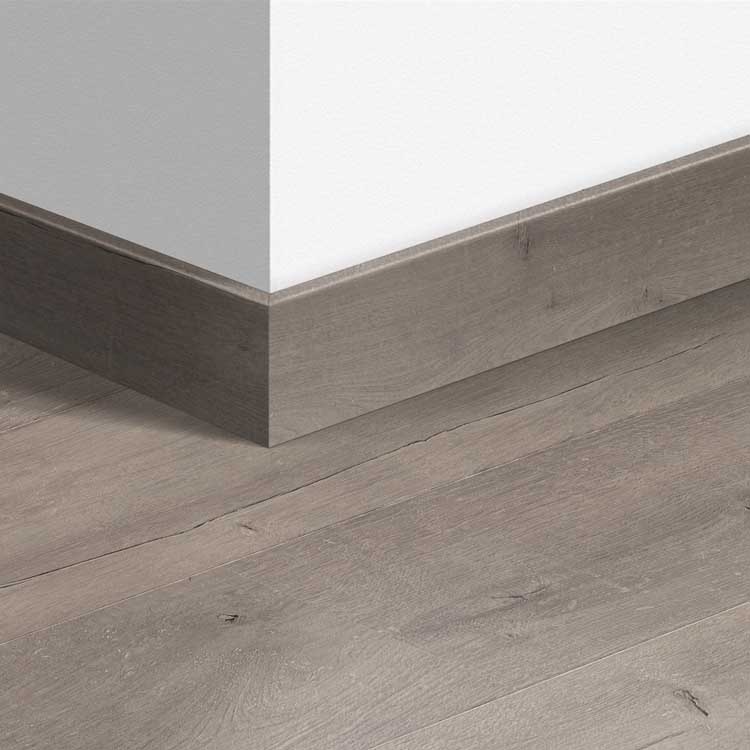 Plinthe parquet Quick-Step 14 x 77 x 2400 mm Chêne patiné gris