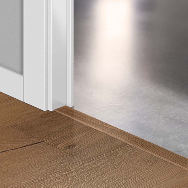 Quick-Step parquet profil incizo chêne cannelle // Glansniveau : extra mat 17x54x2150