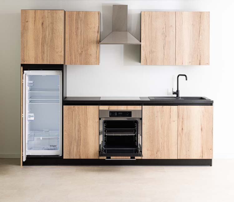 Keuken Plenti 270 cm - oven onder - zonder toestellen - zwart-houtlook