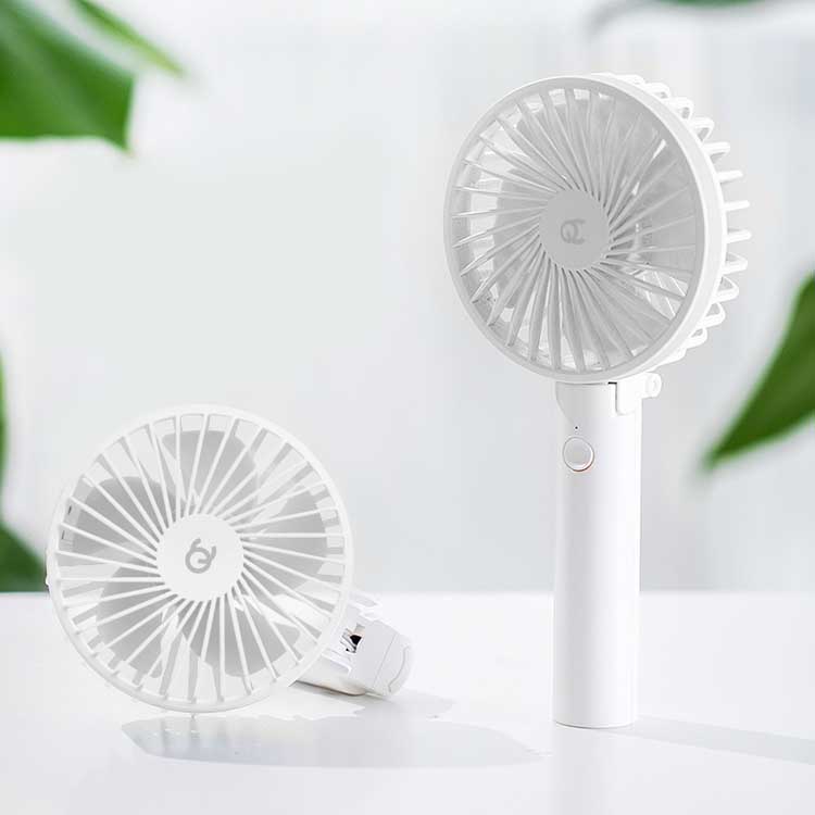 Ventilateur à main blanc