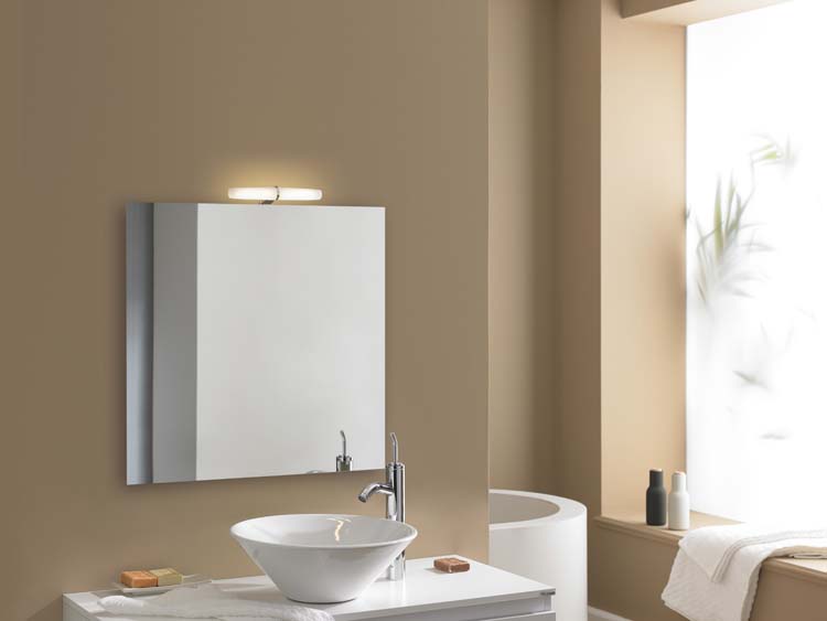 Eclairage mirroir salle de bain 505 lumes 6W