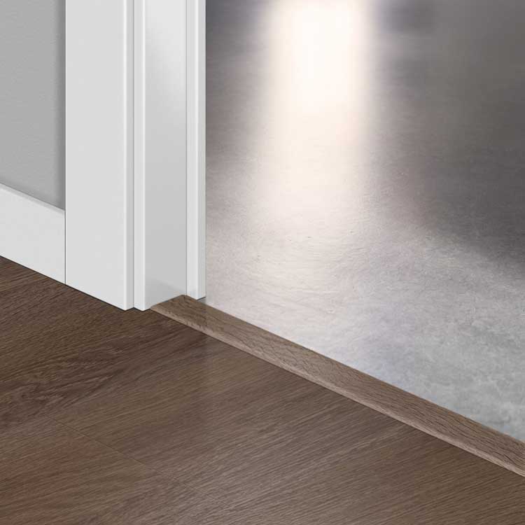 Profilé Incizo Quick-Step - Chêne vignoble marron 8 x 45 x 2000 mm