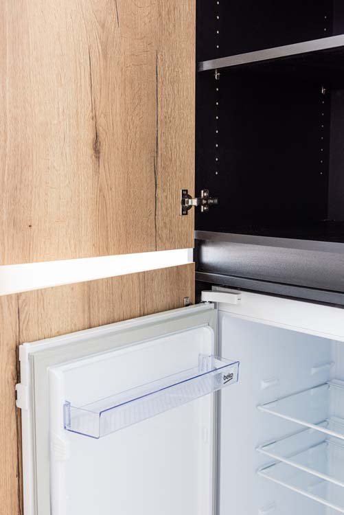 Keukenkast Plenti kolomkast koelkast zwart-houtlook