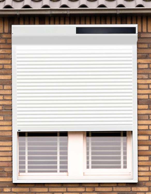 Volet roulant blanc pvc solaire G sur mesure