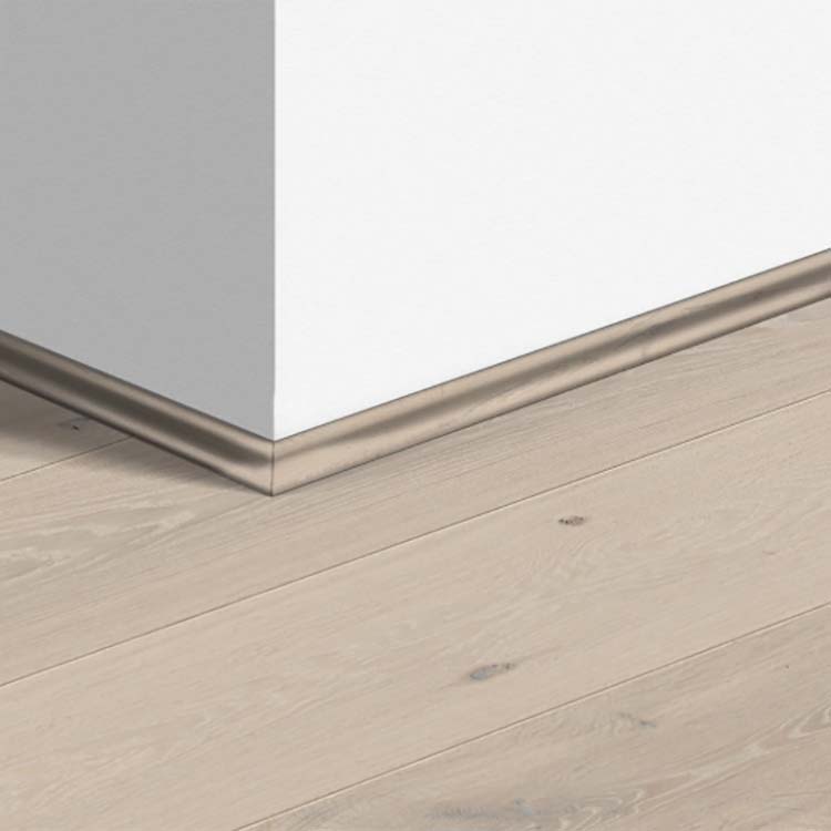 Quick-Step moulure parquet chêne blanc Everest extra mat 17x17x2400mm