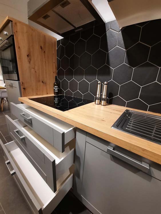 Cuisine Thor 260cm - gris / look de bois - rurale - sans appareils