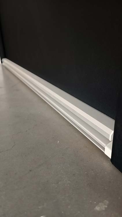 Porte extérieure pvc avec finition alu Lepo noir sur mesure D