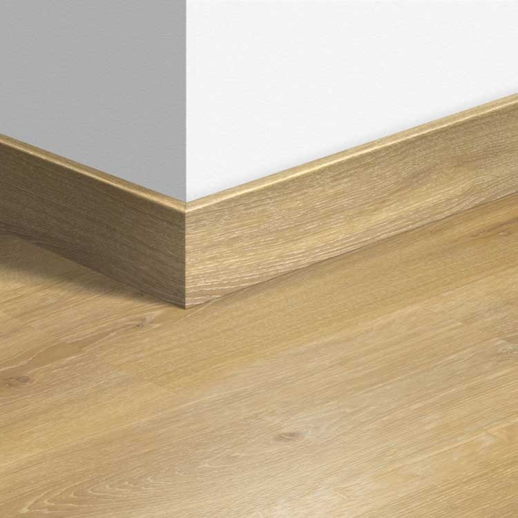 Parketplint Quick-Step 14 x 77 x 2400 mm Eik natuur Tennessee