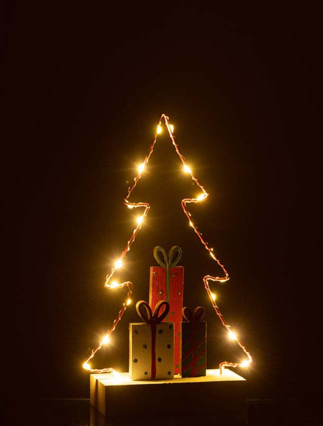 Sapin de Noël LED avec cadeaux