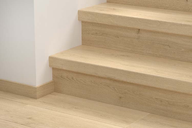 Trapcover Quick-step vinyl Medium planl Botanisch beige