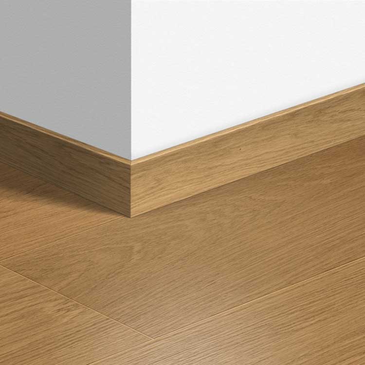 Plinthe standard Quick-Step 58 x 12 x 2400 mm Chêne verni naturel 2