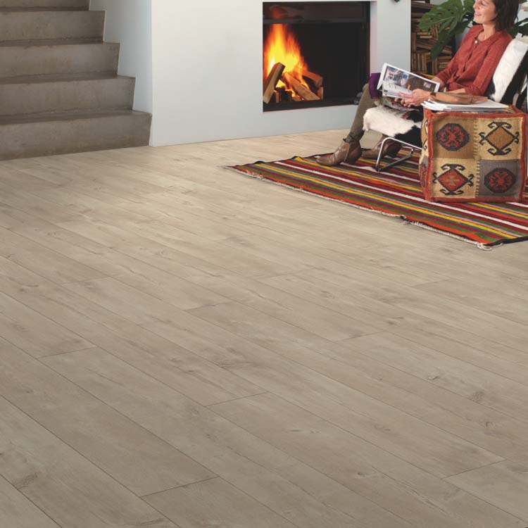 Sol stratifié Quick-step Largo 9,5mm - Chêne dominicano naturel