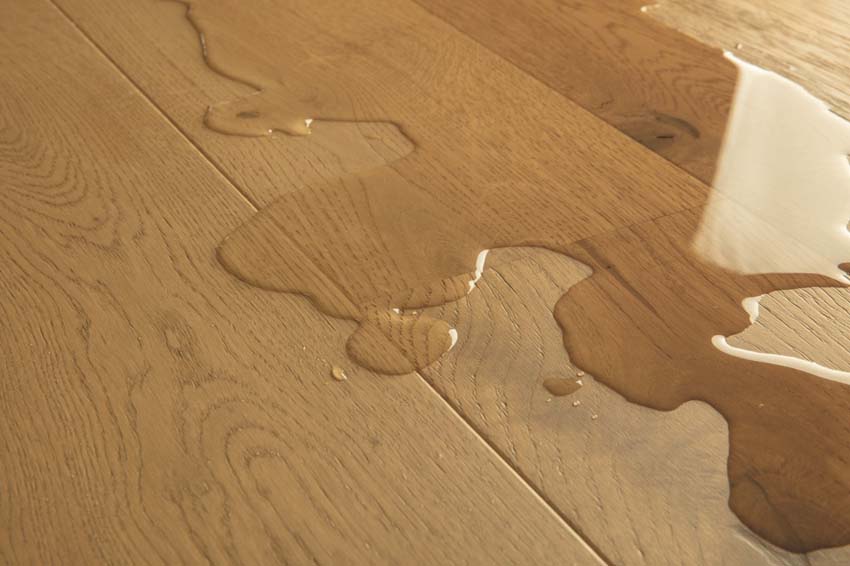 Quick-step parquet Amato chêne châtaigne foncé extra mat résistant à leau