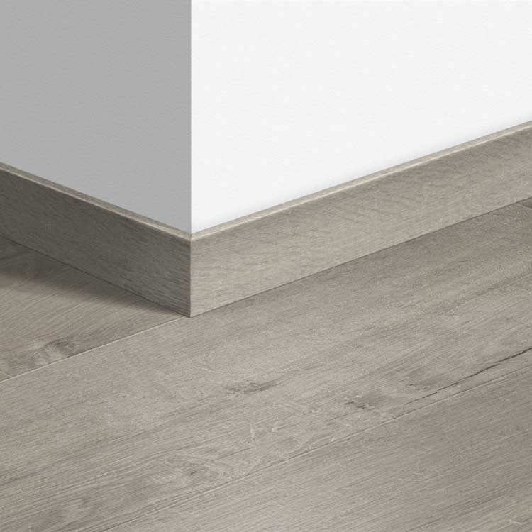 Plinthe standard Quick-Step 58 x 12 x 2400 mm Chêne tendre gris