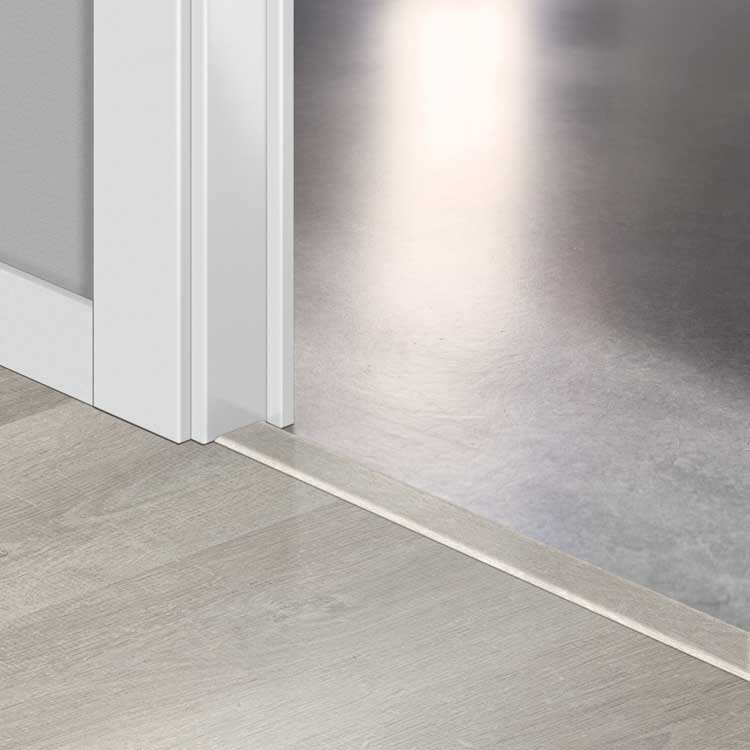 Profilé Incizo Quick-Step 13 x 48 x 2150 mm Chêne Venise clair