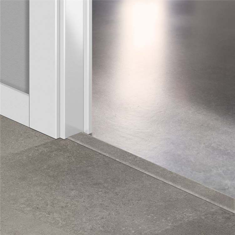 Incizo profiel Quick-Step Beton rots 8 x 45 x 2000 mm