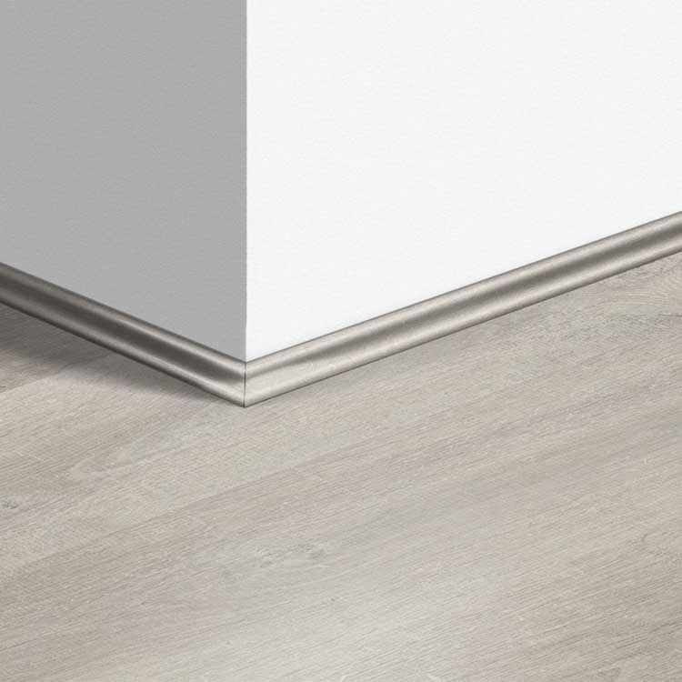 Moulure Quick-Step 17 x 17 x 2400 mm Chêne Venise clair