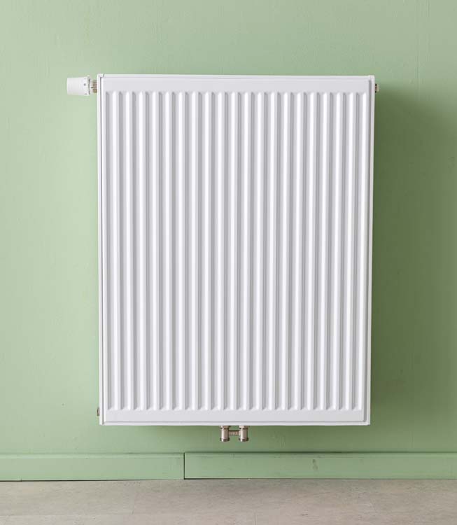 Radiator type 33 8-aansluiting 90 x 70 cm 2257 watt