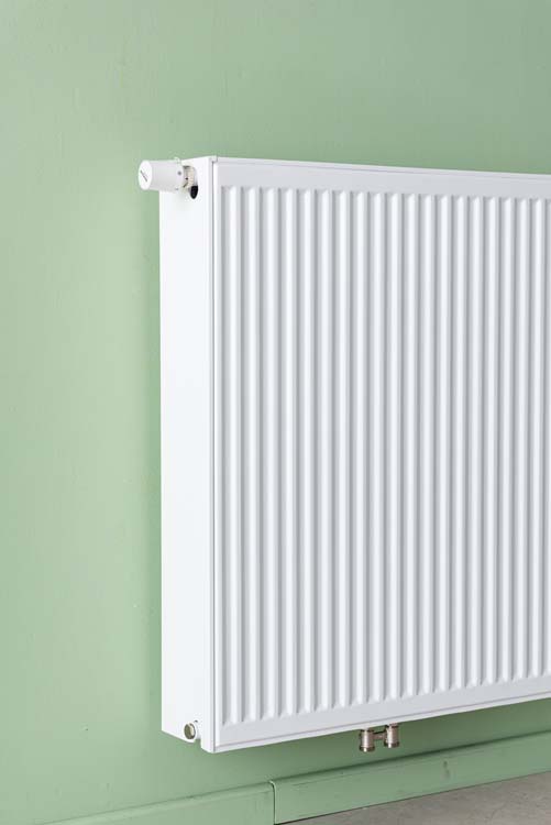 Radiator type 33 8-aansluiting 90 x 70 cm 2257 watt