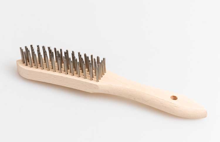 Brosse metallique, 5 rangs bois