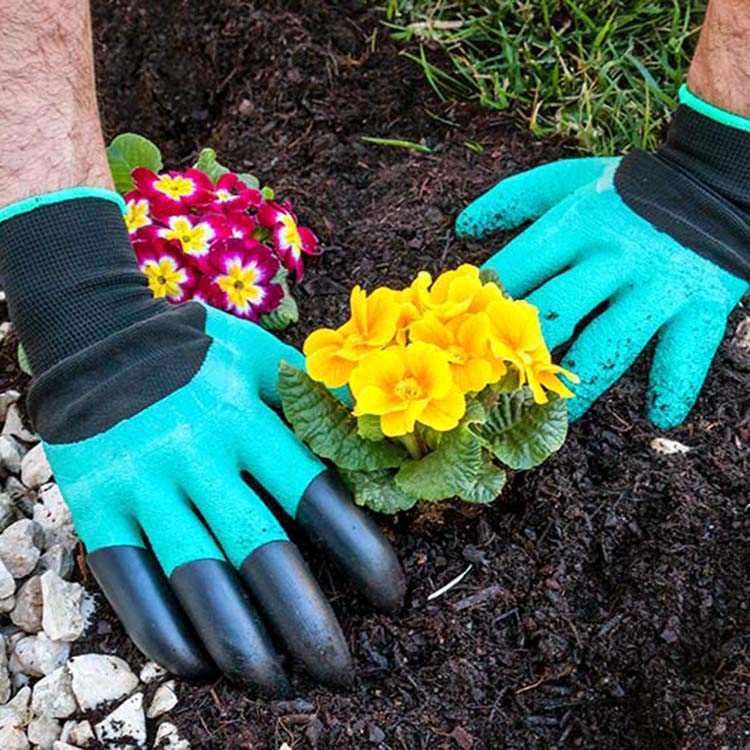 Gants de jardin avec des griffes