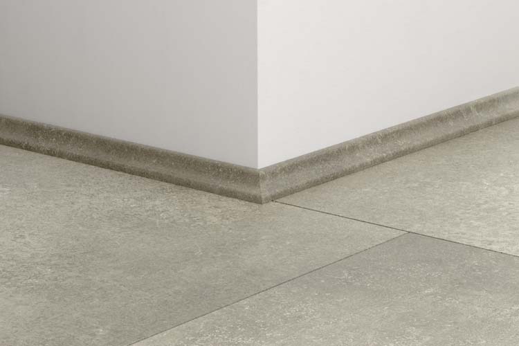 Kwadrant Quick-Step 17 x 17 x 2400 mm Gewolkt beton