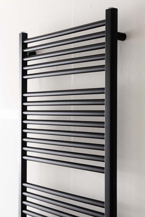 Elektrische radiator Darius enkel zwart 180 x 60 cm 900 watt