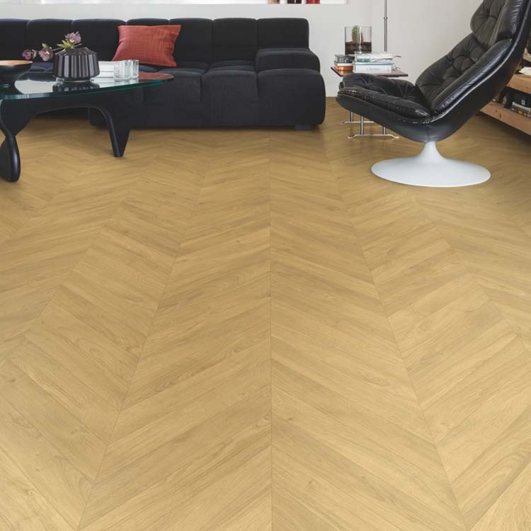 Staal Quick-step Impressive patterns Chevron naturelle eik