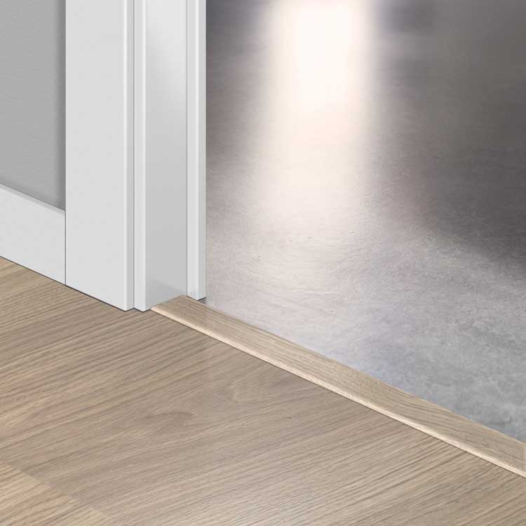 Profilé Incizo Quick-Step 13 x 48 x 2150 mm Chêne verni gris clair