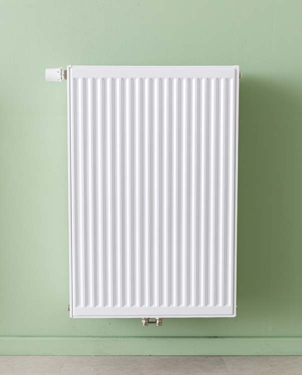 Radiator type 33 8-aansluiting 90 x 60 cm 1935 watt