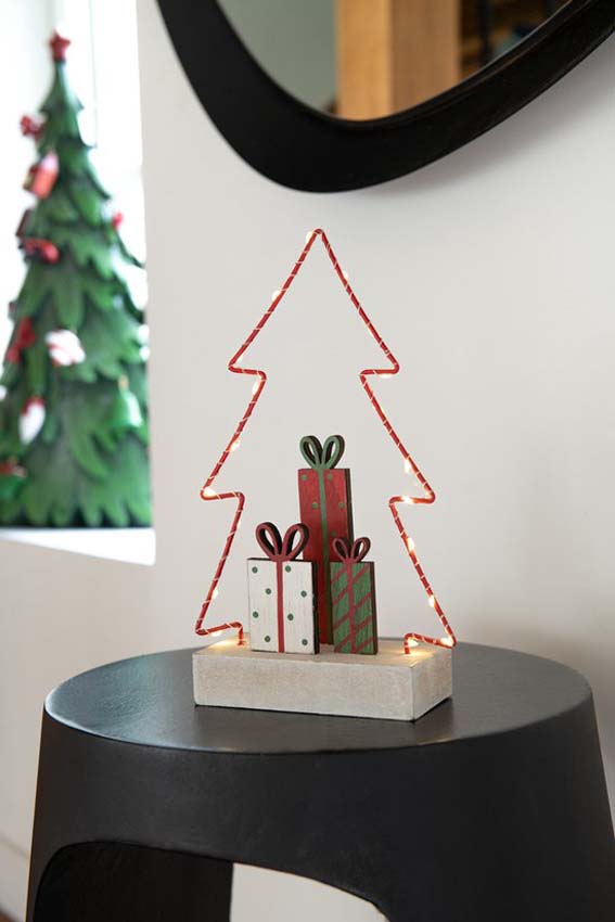 Sapin de Noël LED avec cadeaux