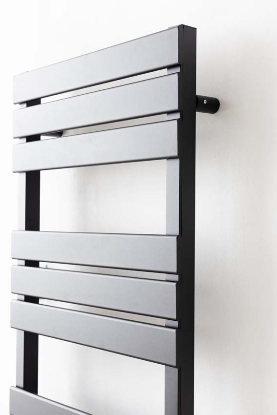 Radiateur sèche-serviette Damian 145x55cm noir 1750 Watt avec soufflerie