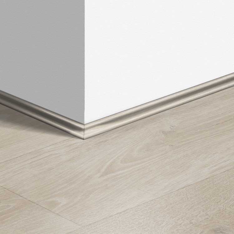 Moulure Quick-Step 17 x 17 x 2400 mm Chêne des Bois gris clair